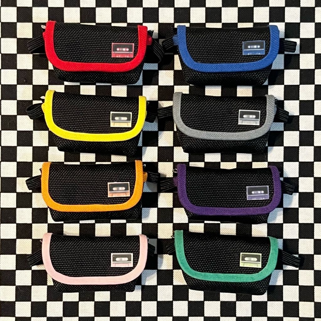 推し色ボディバッグ2