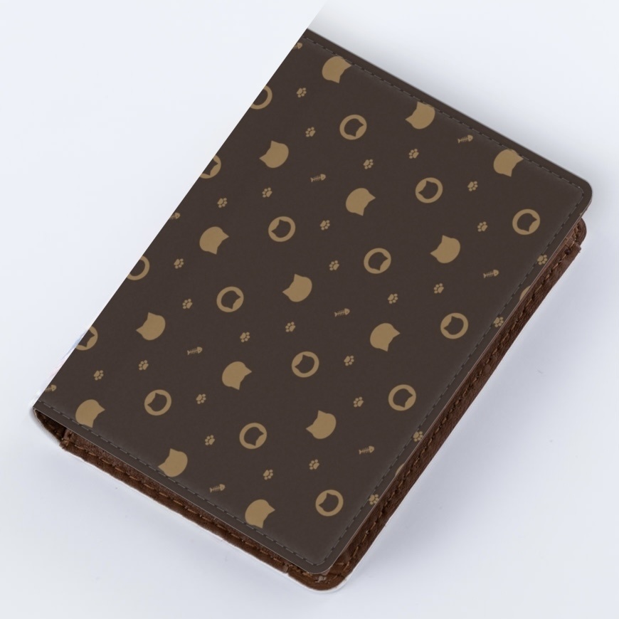 猫と肉球、時々おさかなのモノグラム 名刺入れ チョコレートカラー