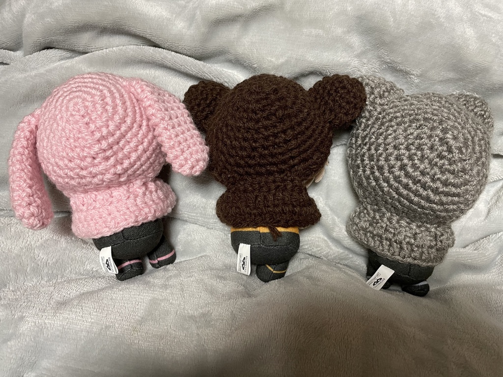 はぎゅるみのフード付きポンチョ