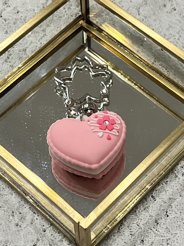 spring is here!ルクミリ♡マカロンキーホルダー
