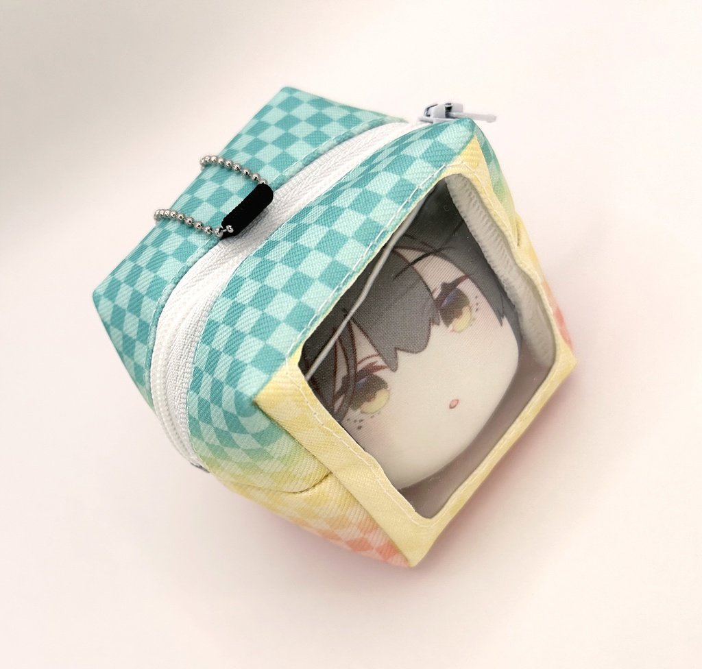 キューブ型推し活ポーチ(窓付きポーチ)