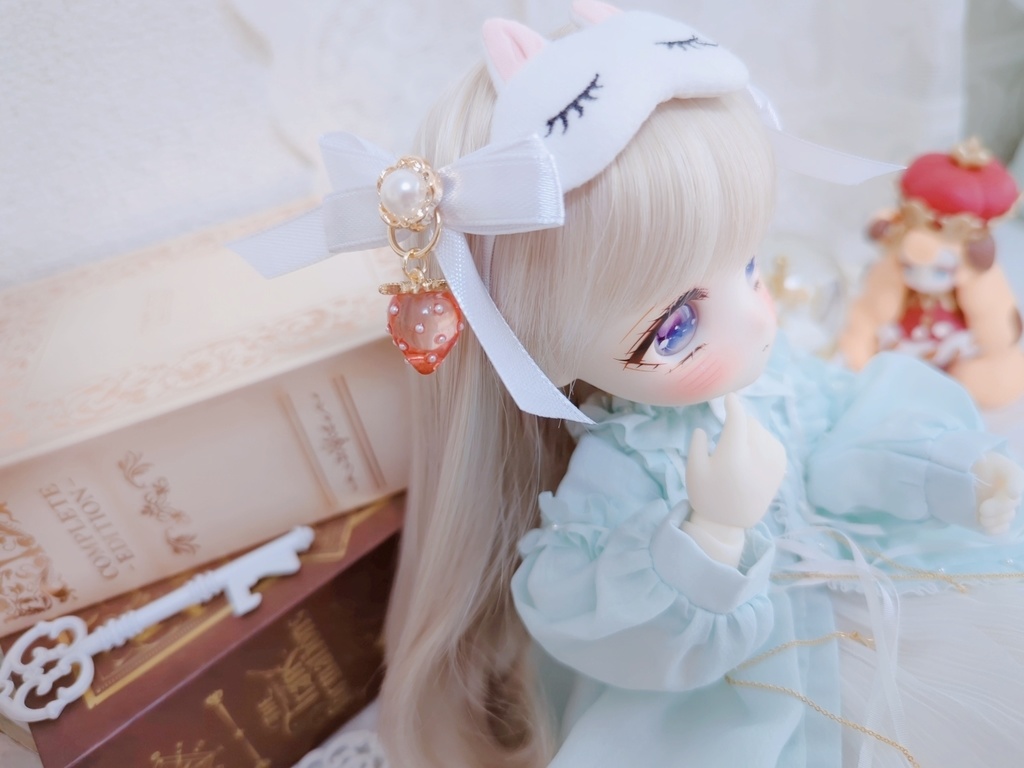 チャーム付きリボン(苺)/ドール用アクセサリー