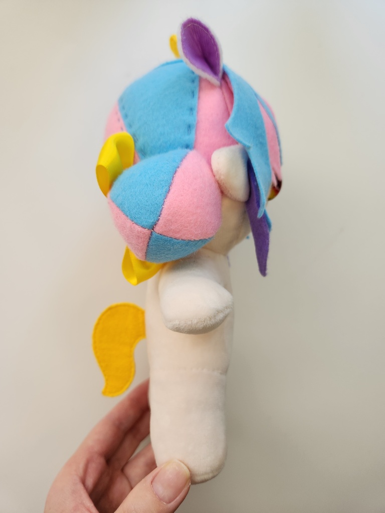 【尻尾/黄色】ぬい☆ココちゃん 大(20㎝)サイズ【頬のお星さま/ラメピンク】