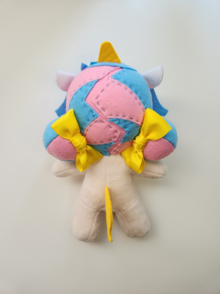 【尻尾/黄色】ぬい☆ココちゃん 大(20㎝)サイズ【頬のお星さま/ラメピンク】