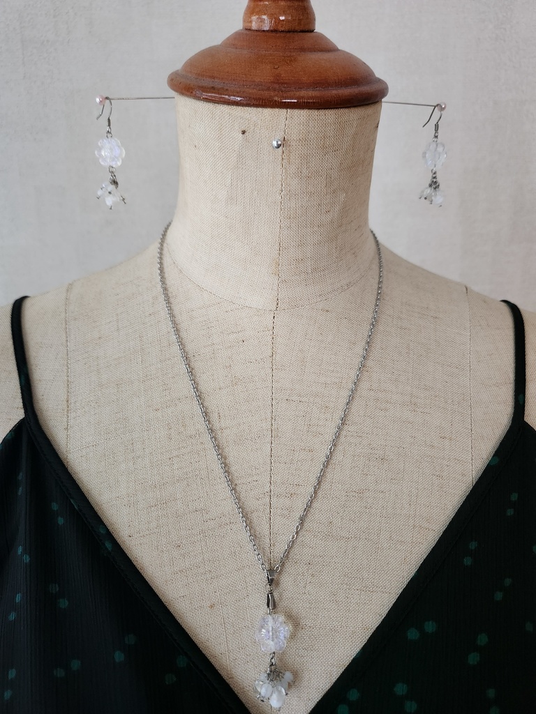 オパールフラワーシリーズ/シルバー ピアス、ネックレスセットver