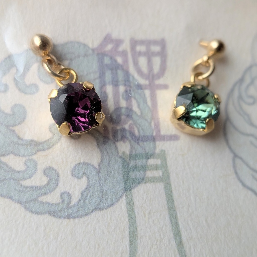 鯉月ピアス・ⅰ