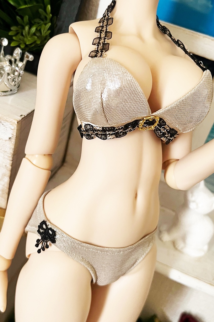 DDdy用 つやつやビキニ