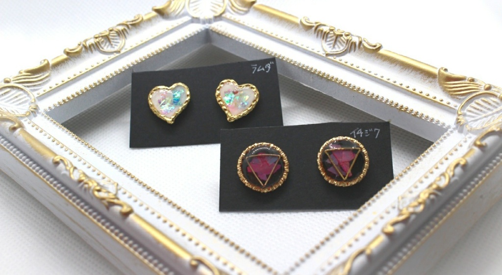 乱数、無花果  ピアス