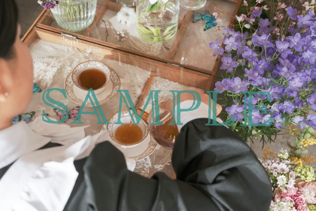 【横浜メイド博】写真集 FLOWER TEA TIME -貴方に捧ぐブーケ- 花と私と#1