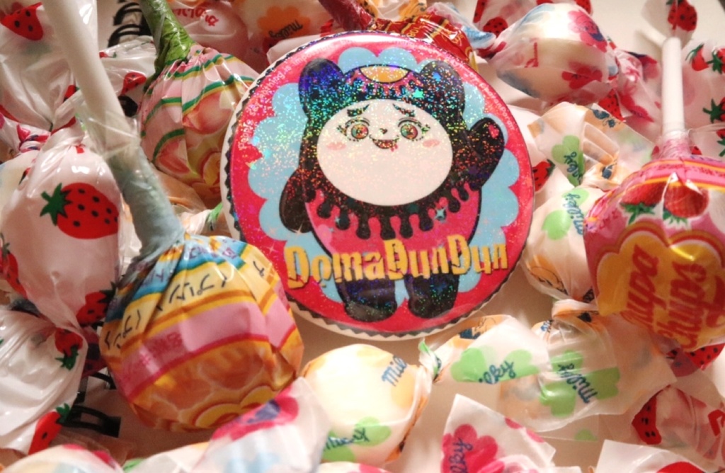 缶バッジ＆ポストカード