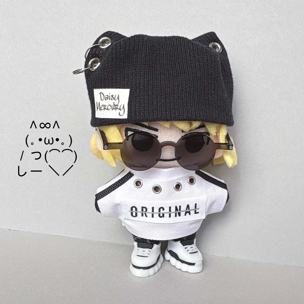 ハトメロゴトレーナー