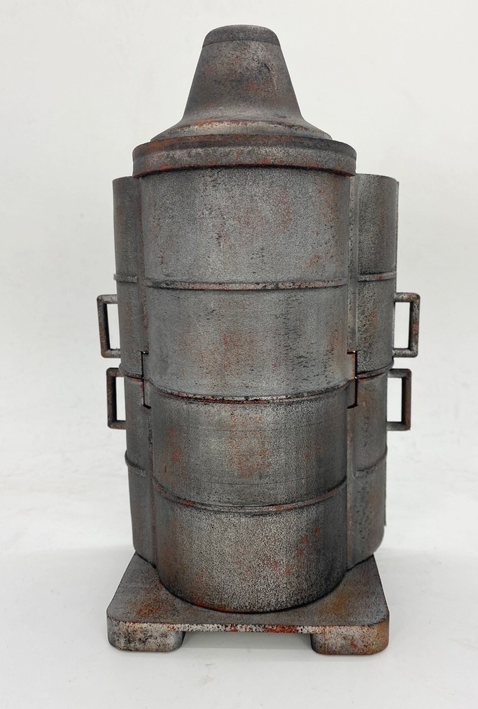 鉄の処女(アイアンメイデン)