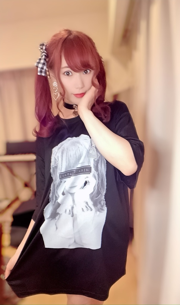 mika takasaki T-shirt(BLACK)