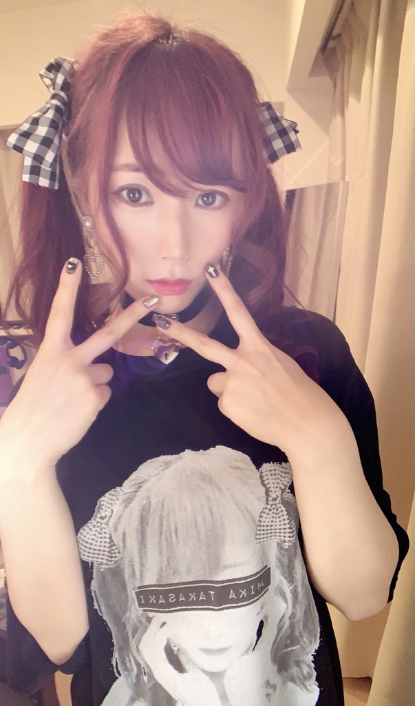 mika takasaki T-shirt(BLACK)