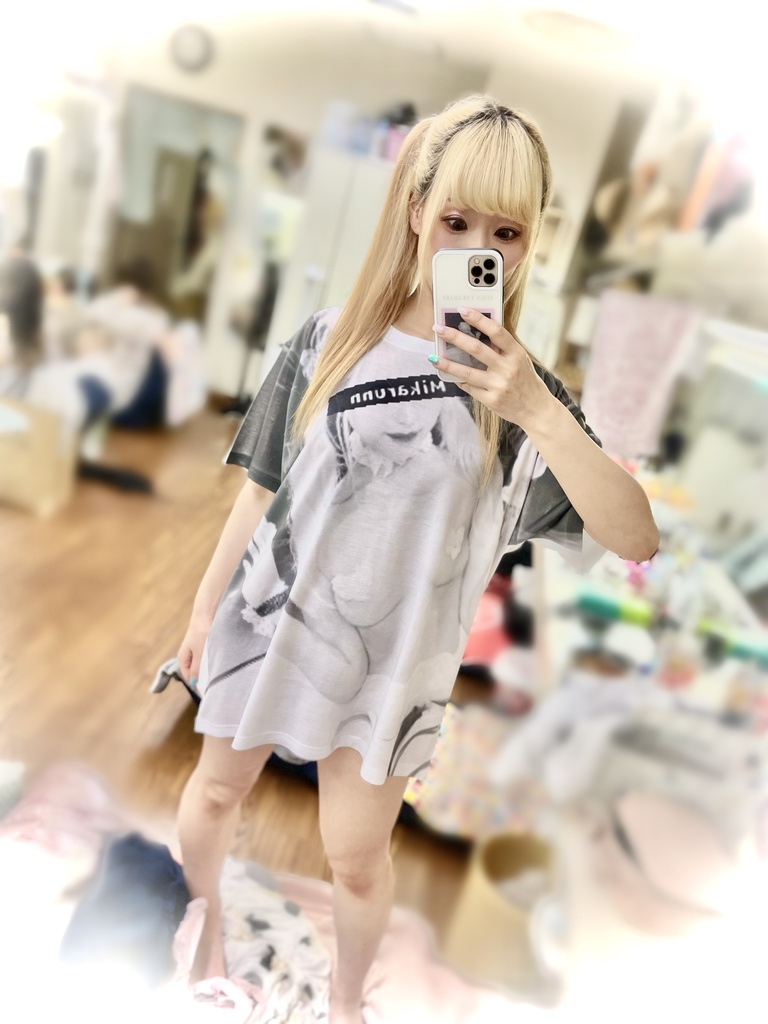 Full graphic T-shirt