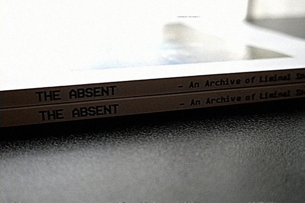 写真集『THE ABSENT』