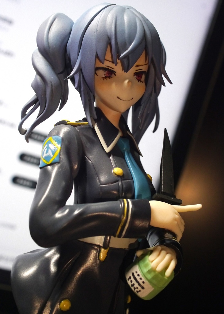 一条りあな_胸像(年収284万仕様)