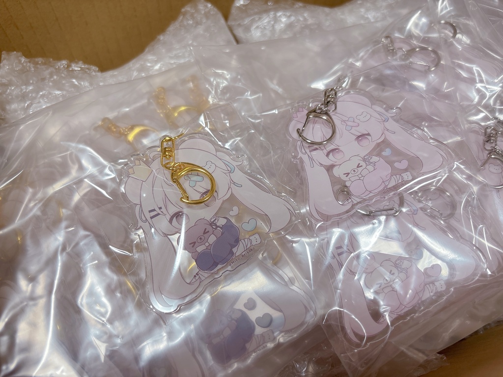 Millefeeasel アクリルキーホルダー
