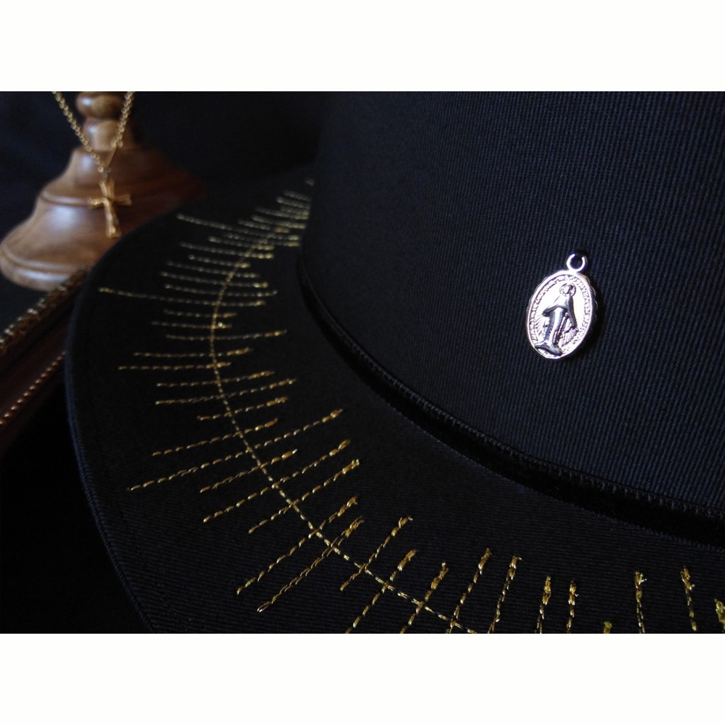 光背モチーフ中折れハット「CALLING」