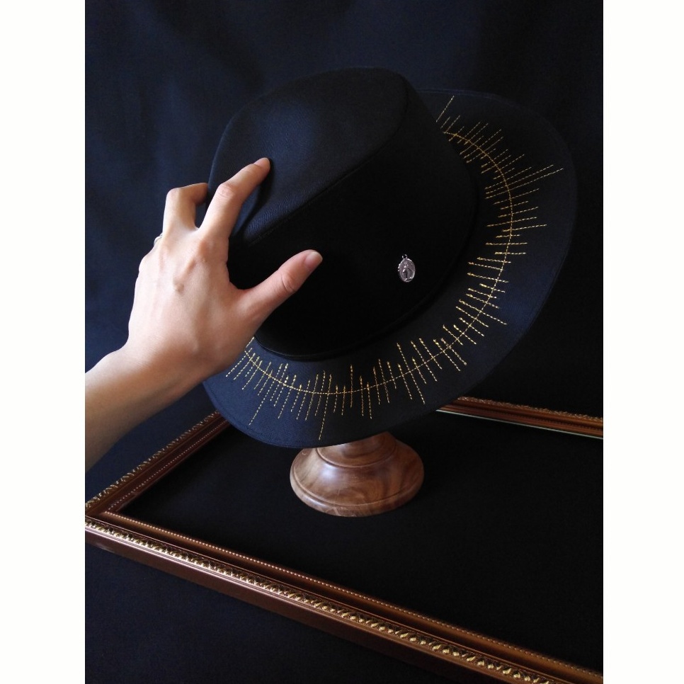 光背モチーフ中折れハット「CALLING」