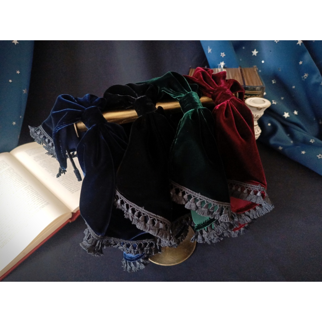 ベルベットカーテンカチューシャ「夜の帳」