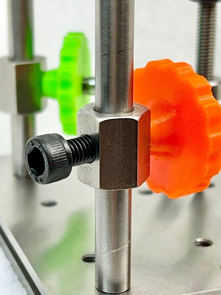 小型ワークステージ クリップ/垂直固定子付き ジグ 位置決めしやすい!