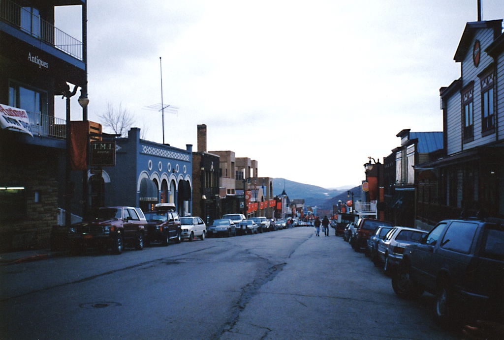 PARK CITY iPhone X 用ケース