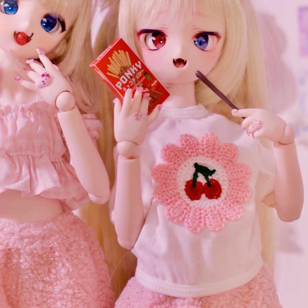 さくらんぼ刺繍Tシャツ(MDD)