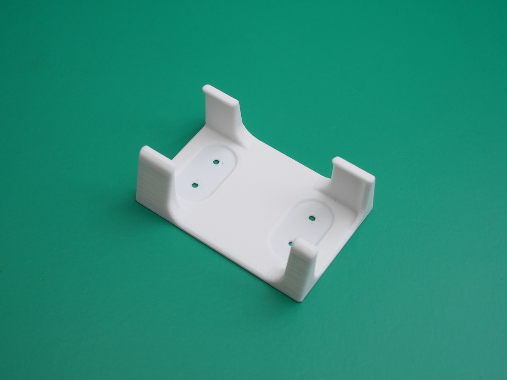 M5StickC/Plus用壁付けホルダー