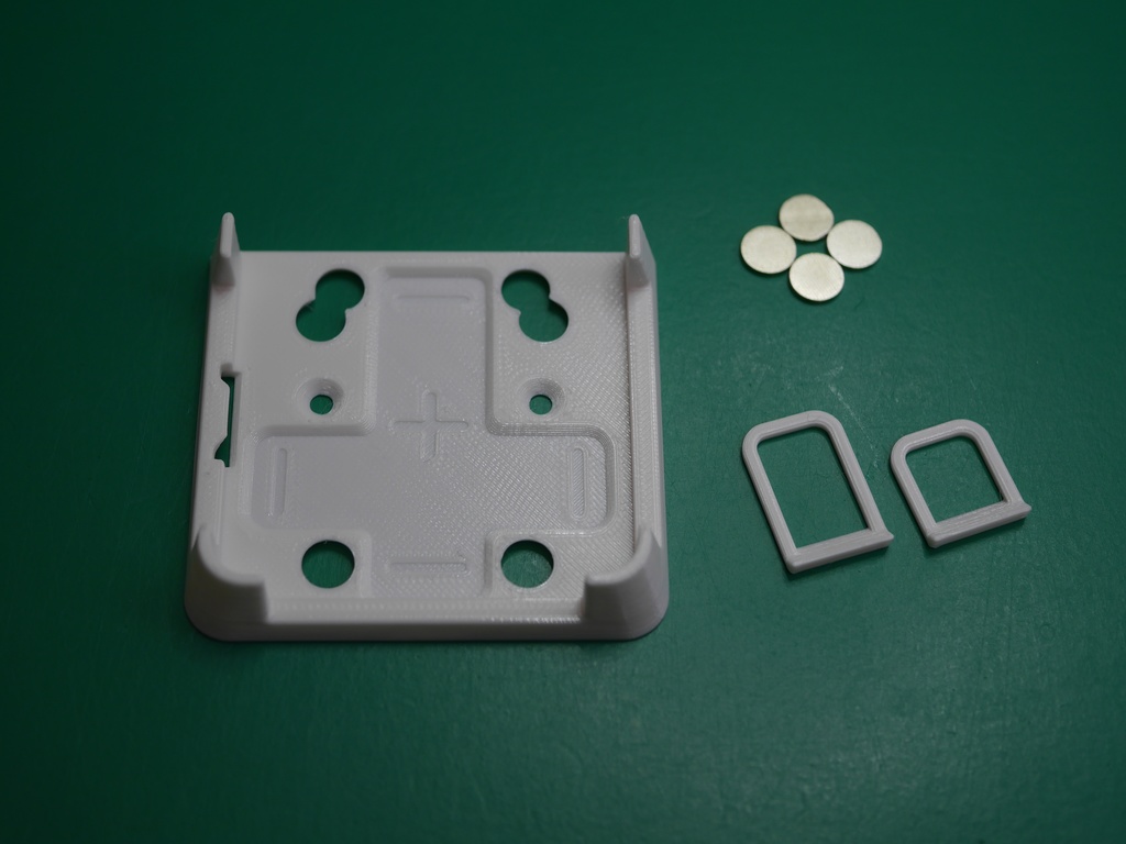 M5Stack/M5Stack Core2用壁付けホルダー