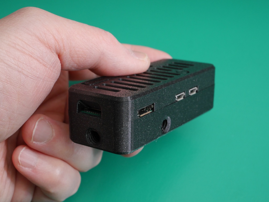 AutoFocus16MPカメラ用超小型PiZeroケース