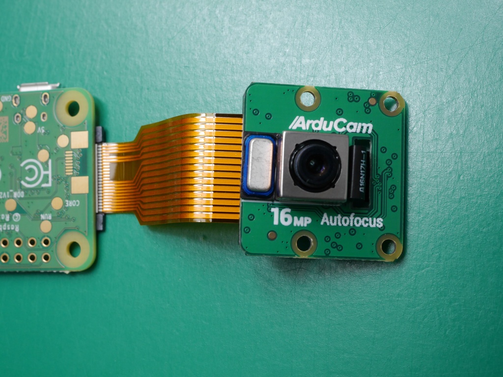 AutoFocus16MPカメラ用超小型PiZeroケース