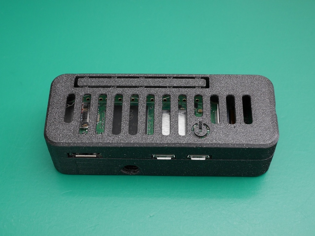 Pi公式カメラV3用 超小型PiZeroケース