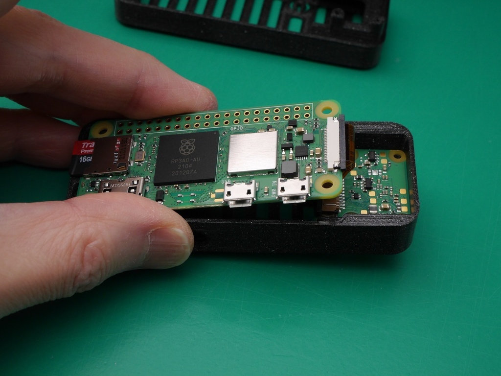 RaspberryPi AIカメラ用 超小型PiZeroケース