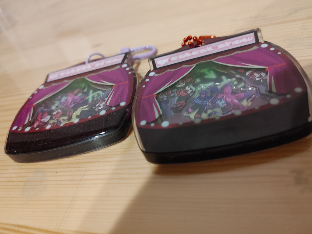 シャカシャカアクリルキーホルダー