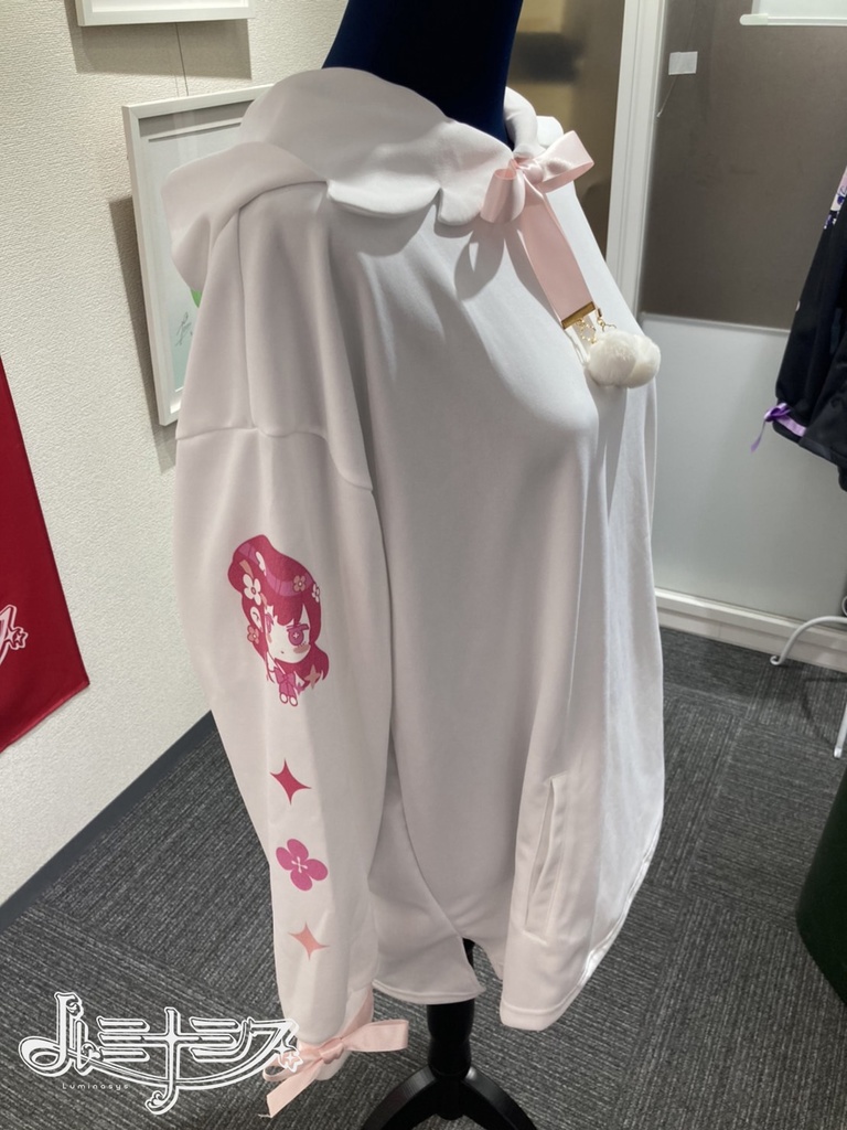 ルミナシスパーカー ホワイト