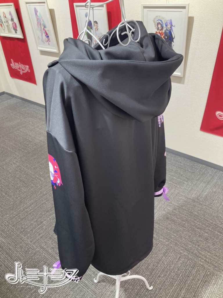 ルミナシスパーカー ブラック