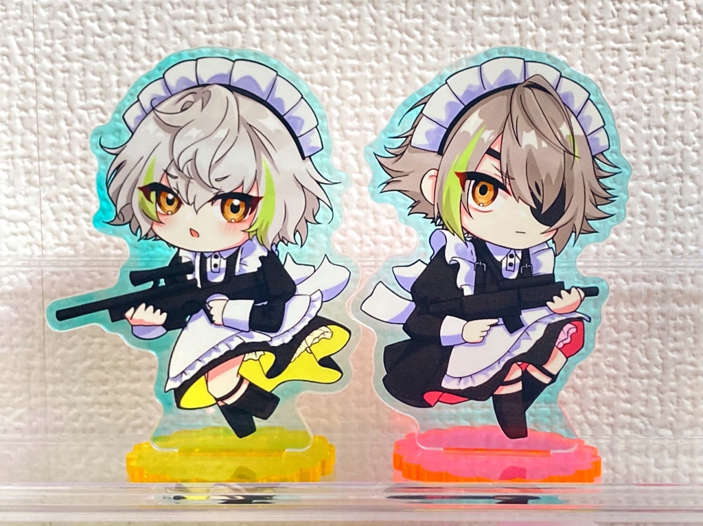 白光メイドアクリルスタンド