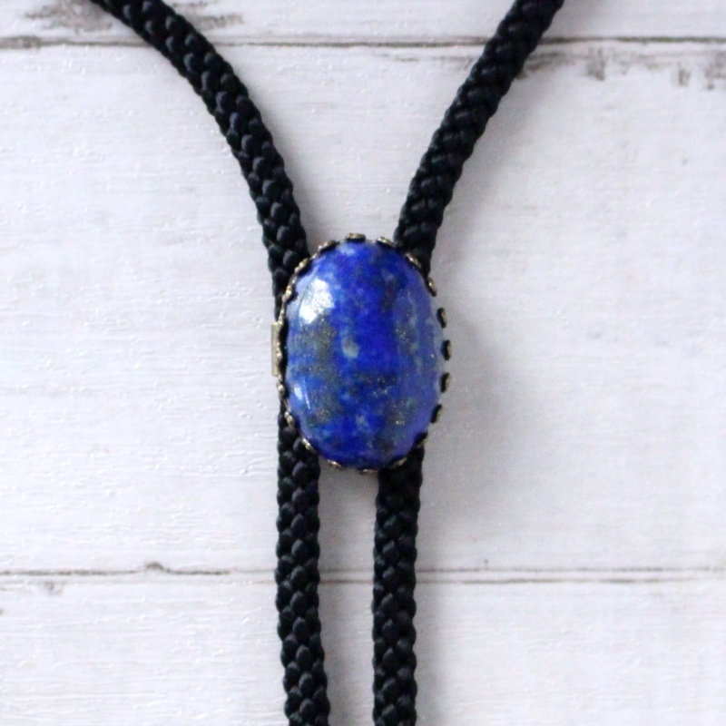 天然色ラピスラズリ ループタイ クラウン枠アンティーク調