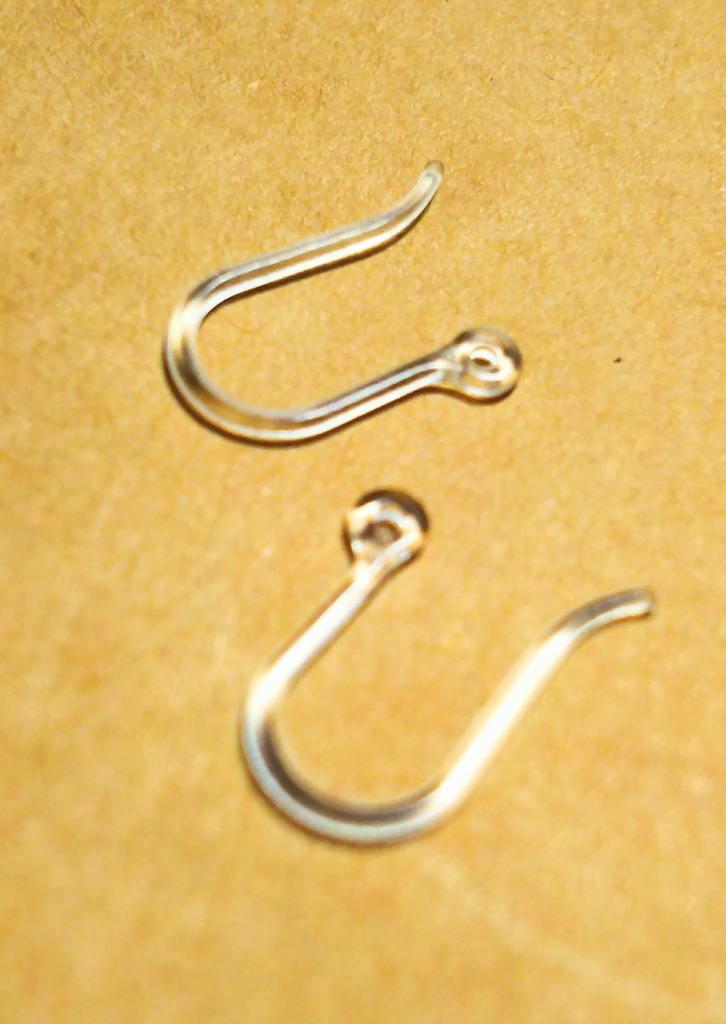 花 ピアス:イヤリング white/gray