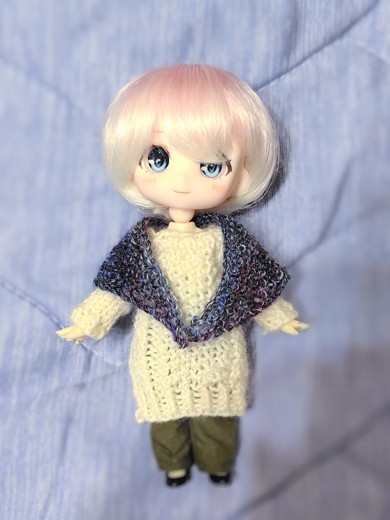 カシミヤで編んだシンプルストール