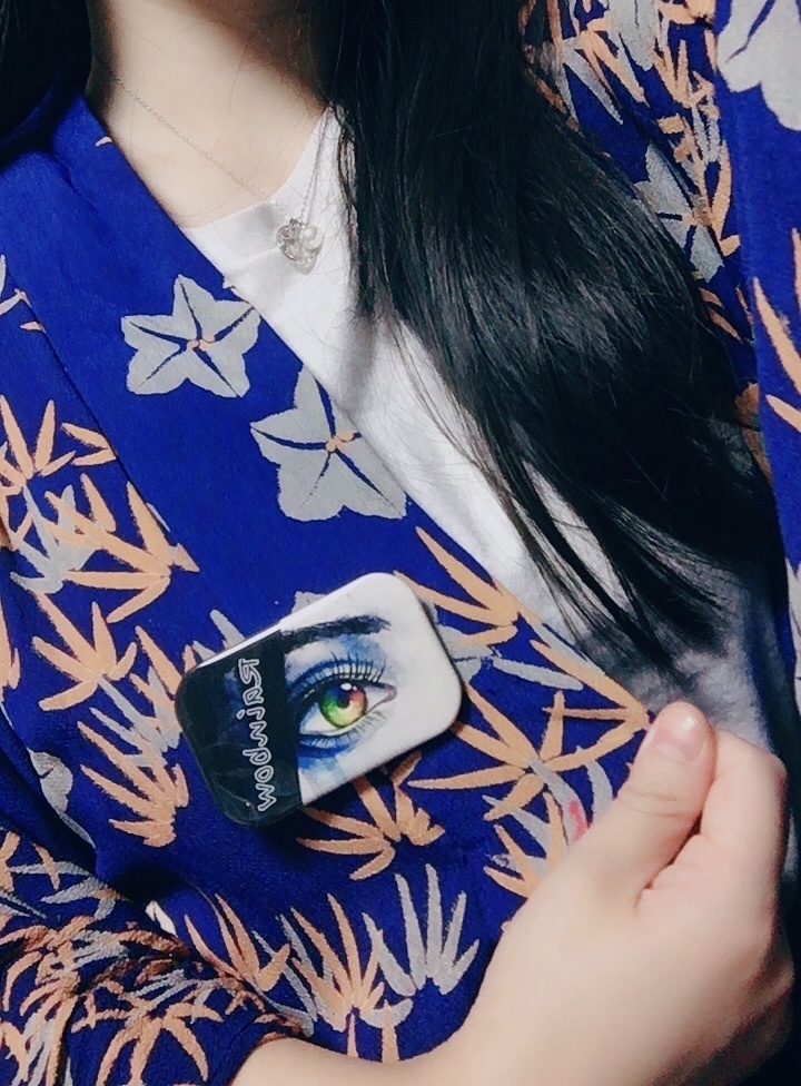 缶バッジ(虹の瞳)