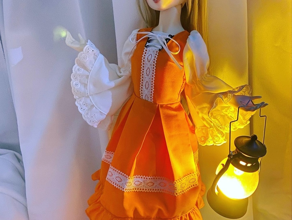 ハロウィンのお茶会ワンピース