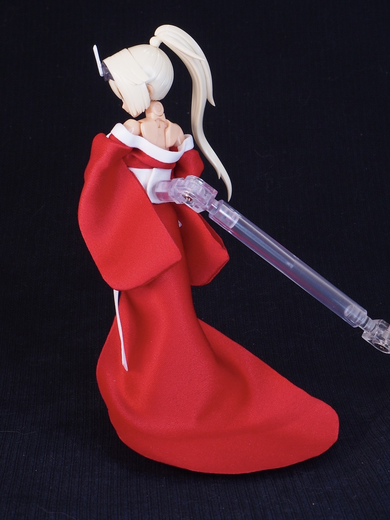 メガミデバイス 対応 着崩し和服『紅妖』