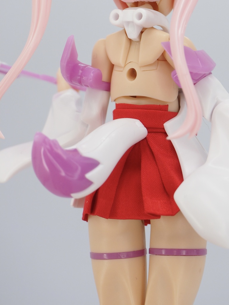 【2月24日受付開始 再販2月発送分】メガミデバイス アマテラス 朱羅祭対応 ミニ丈袴 単品