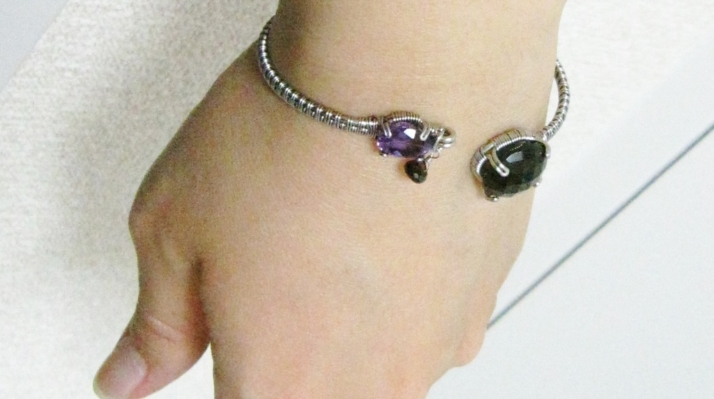 天然石のバングル 大倶利伽羅・燭台切光忠