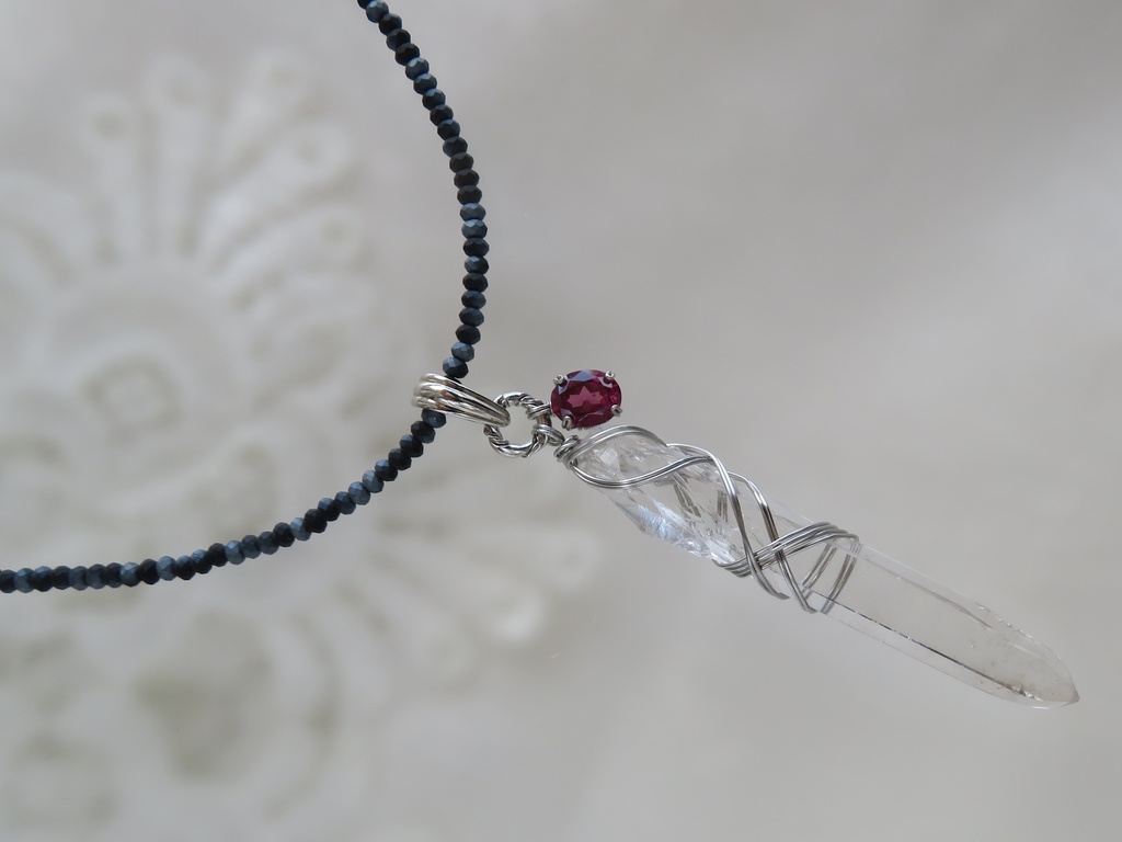 水晶ポイント+天然石 ネックレス