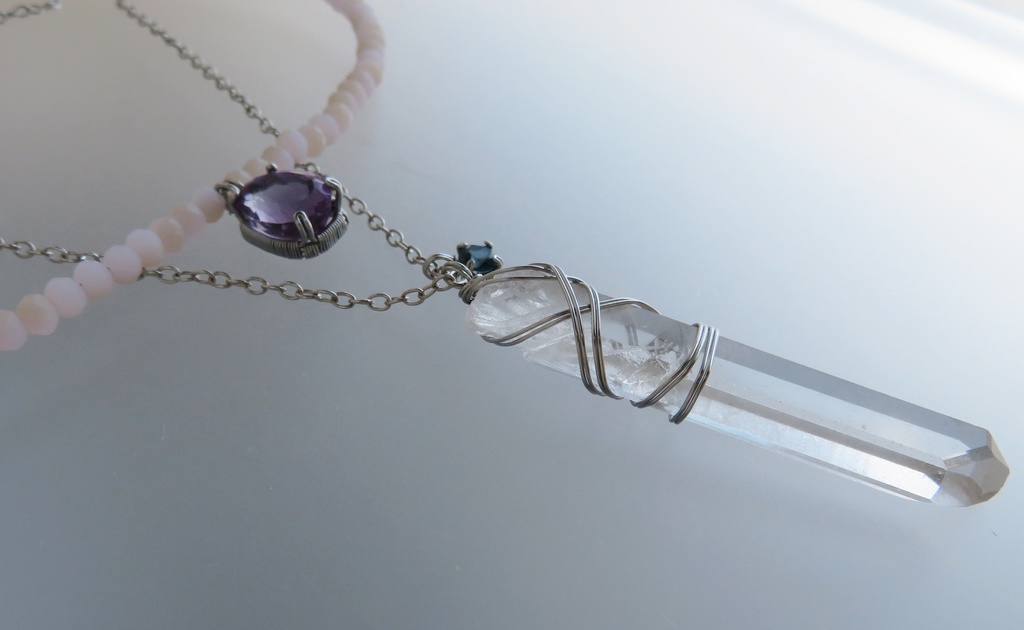 水晶ポイント+天然石 ネックレス