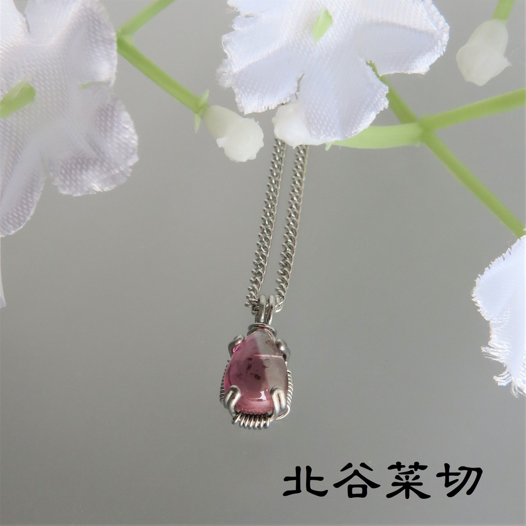 琉球刀、鶯丸、物吉 1粒ネックレス