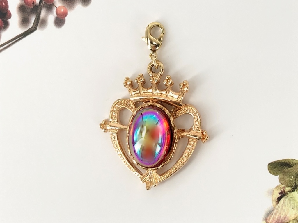 ハートクラウンチャーム